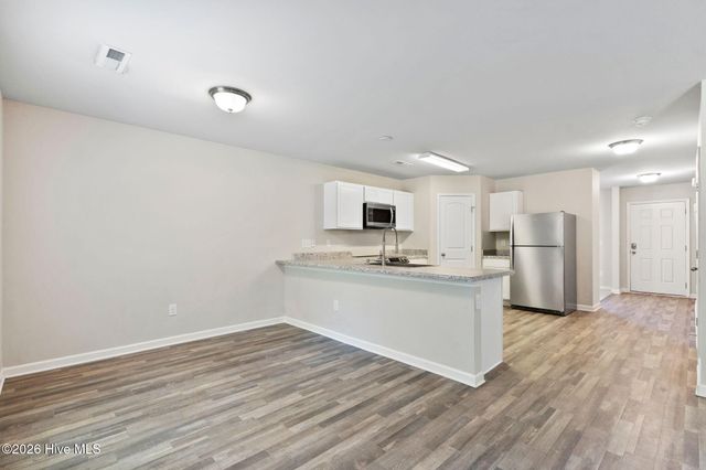 73 Shamrock Drive SW, Sunset Beach, NC 28468