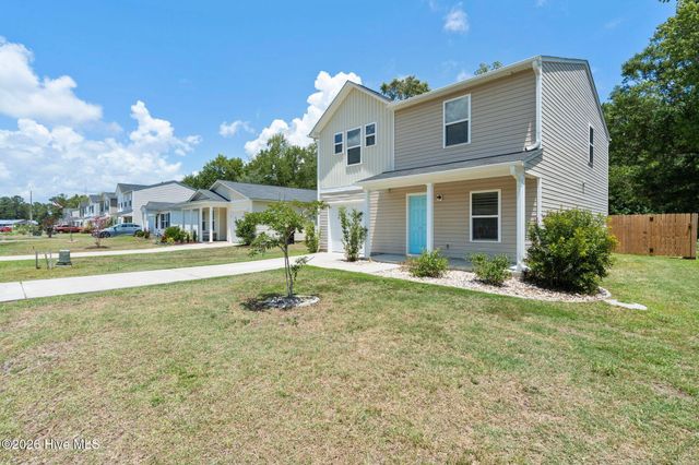 73 Shamrock Drive SW, Sunset Beach, NC 28468
