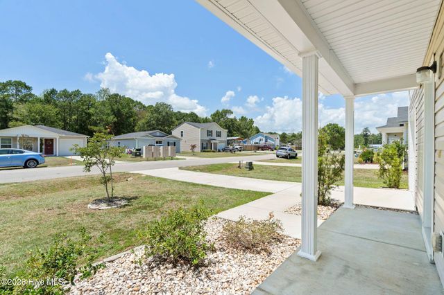 73 Shamrock Drive SW, Sunset Beach, NC 28468