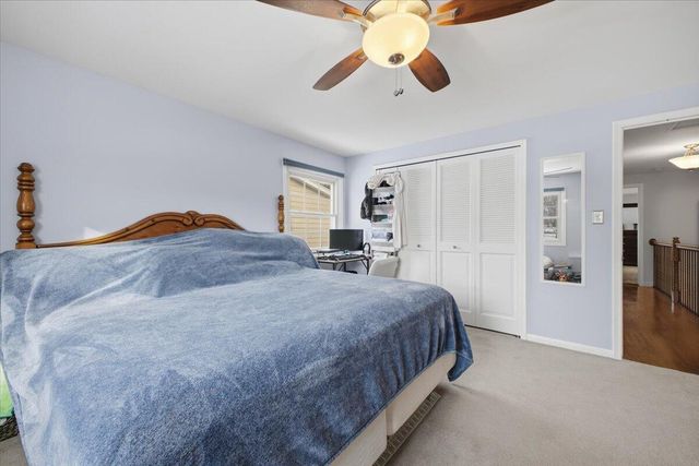 32523 Cambridge Drive, Warren, MI 48093