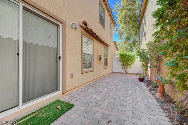 2088 Artistic Flair Walk, Henderson, NV 89044