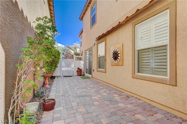 2088 Artistic Flair Walk, Henderson, NV 89044