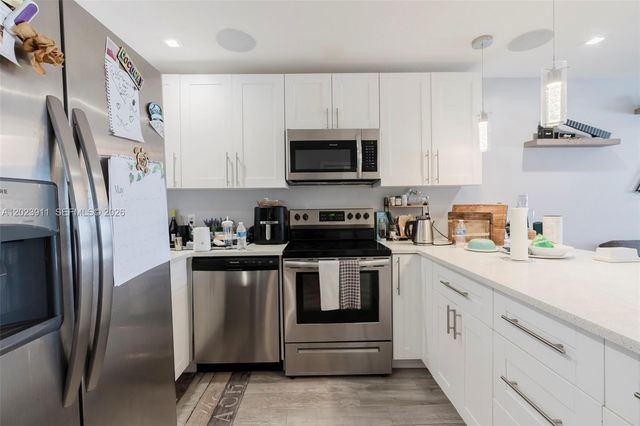 6100 Forest Hill Blvd 107, West Palm Beach, FL 33415