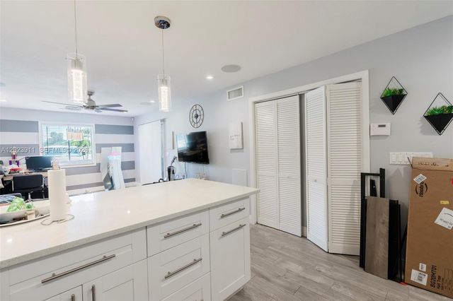 6100 Forest Hill Blvd 107, West Palm Beach, FL 33415