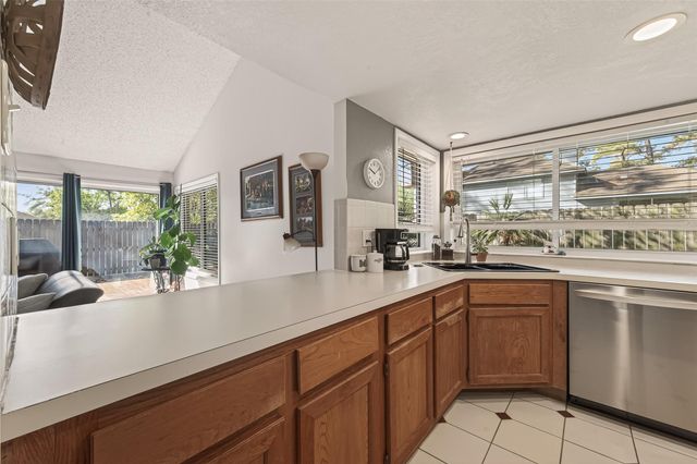 6903 Norvara Trail, Spring, TX 77379