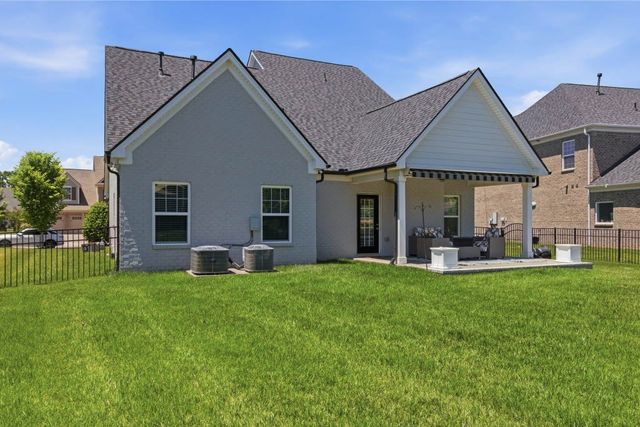 3007 Singing Creek Dr, Franklin, TN 37064