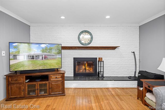 2262 Kohler Street, Waterford, MI 48329