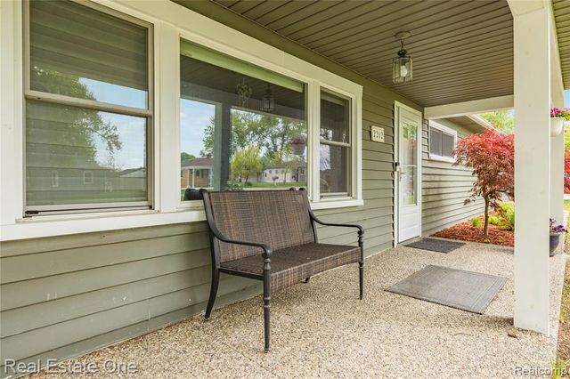 2262 Kohler Street, Waterford, MI 48329