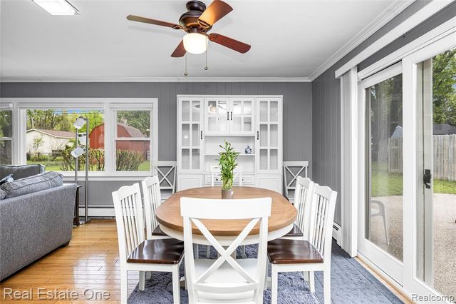 2262 Kohler Street, Waterford, MI 48329