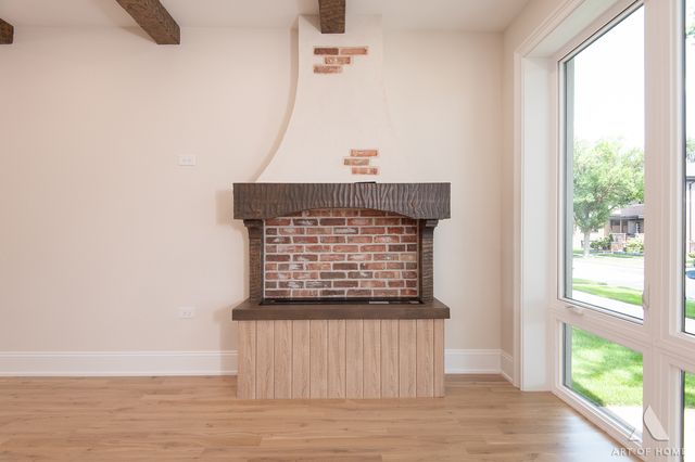 5814 S New England Avenue, Chicago, IL 60638