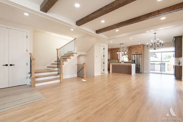 5814 S New England Avenue, Chicago, IL 60638