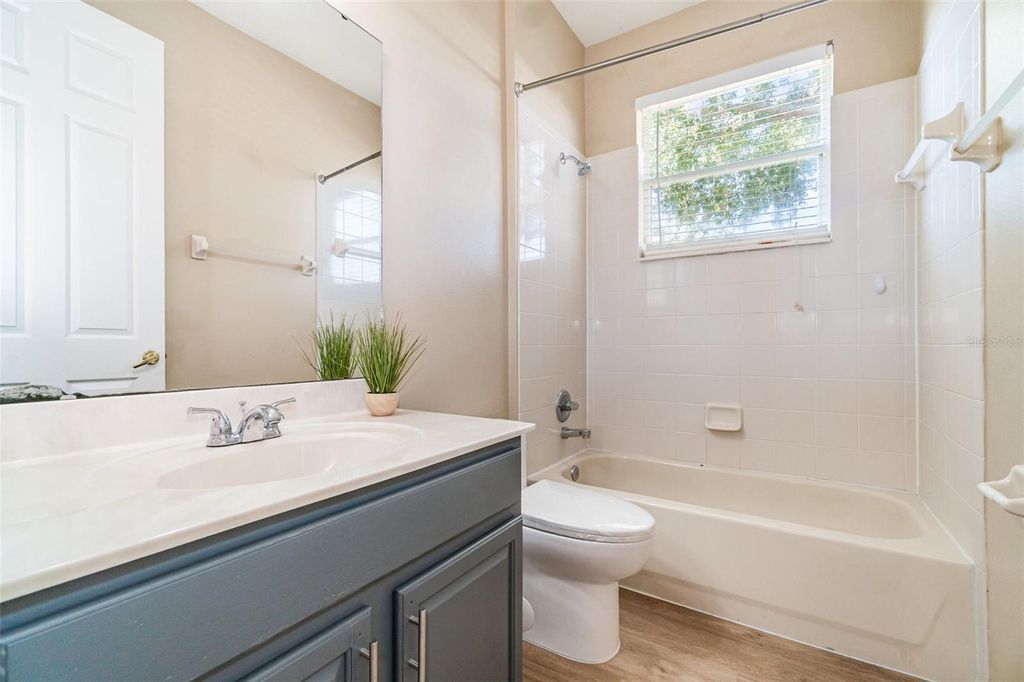 Image 28 of property listing at 6220 HEDGESPARROWS LANE, Sanford, FL 32771