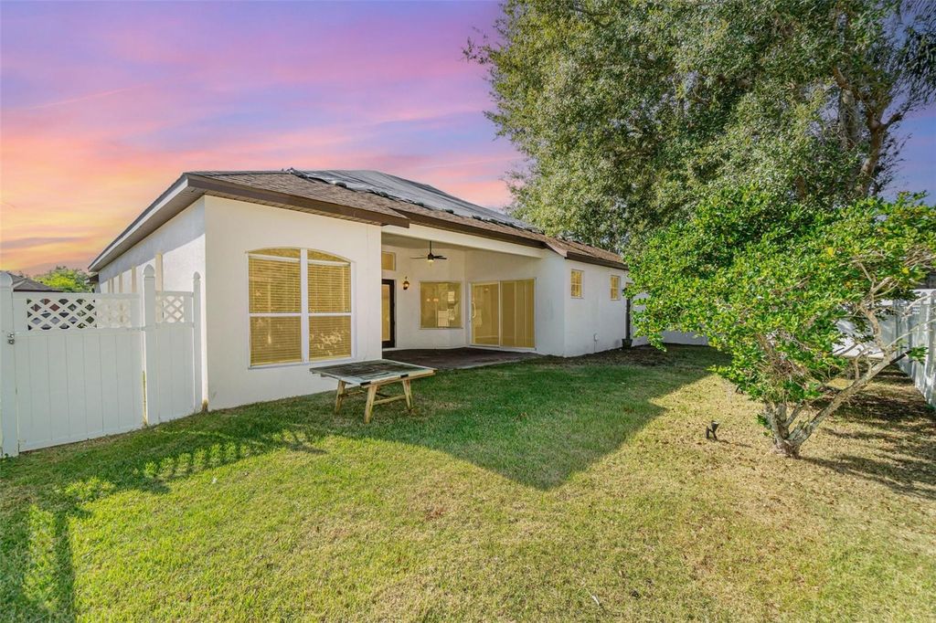 Image 32 of property listing at 6220 HEDGESPARROWS LANE, Sanford, FL 32771