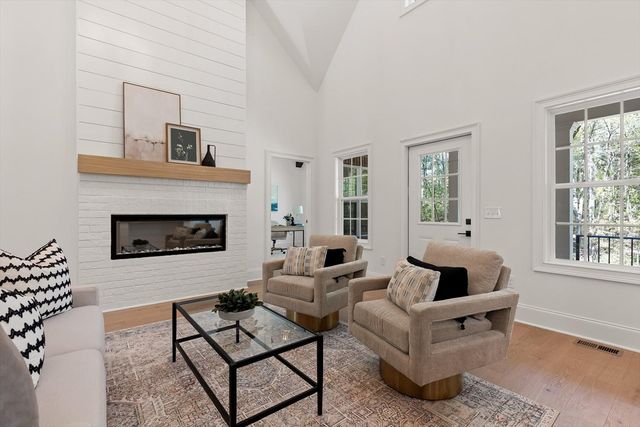 800 Moravian Bend, Chatsworth, GA 30705