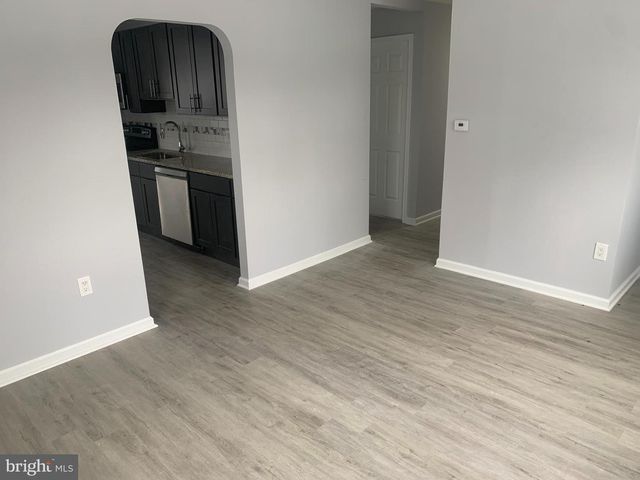 18 ARMOR CT, Middle River, MD 21220