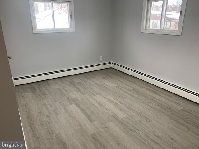 18 ARMOR CT, Middle River, MD 21220