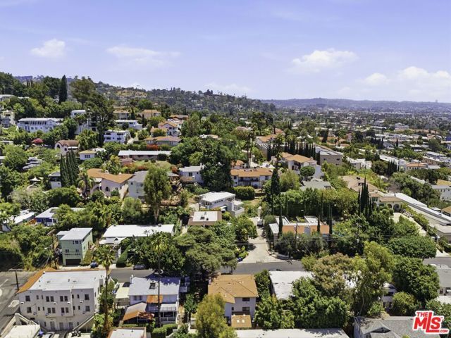 2127 Vine Street, Los Angeles, CA 90068