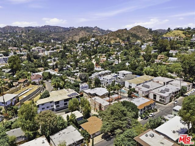 2127 Vine Street, Los Angeles, CA 90068
