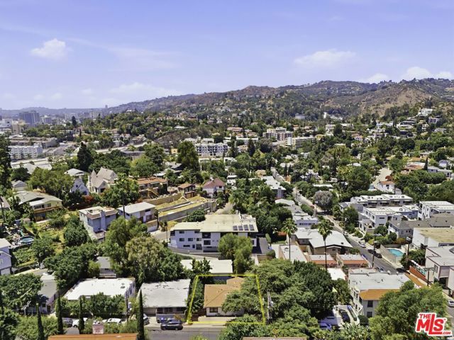 2127 Vine Street, Los Angeles, CA 90068