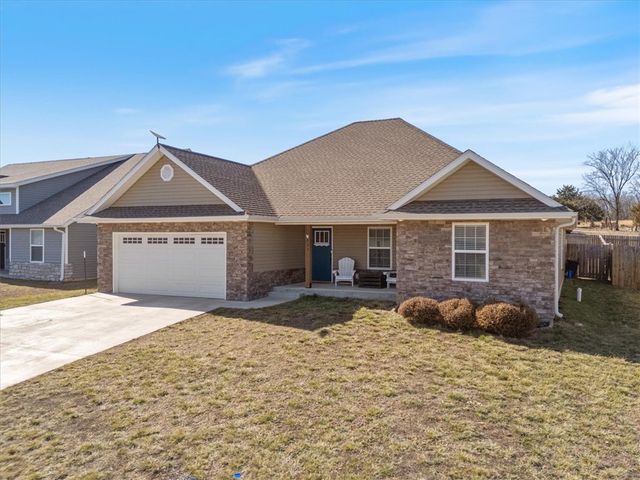 233 Fair Road, Goodman, MO 64843
