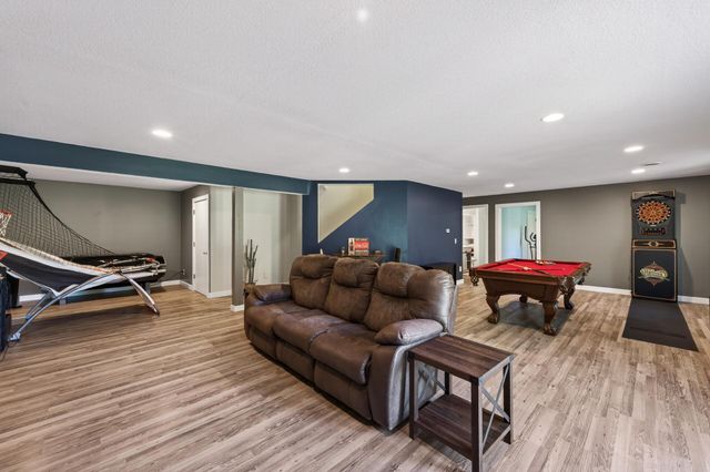 20331 Sodium Street NW, Nowthen, MN 55303