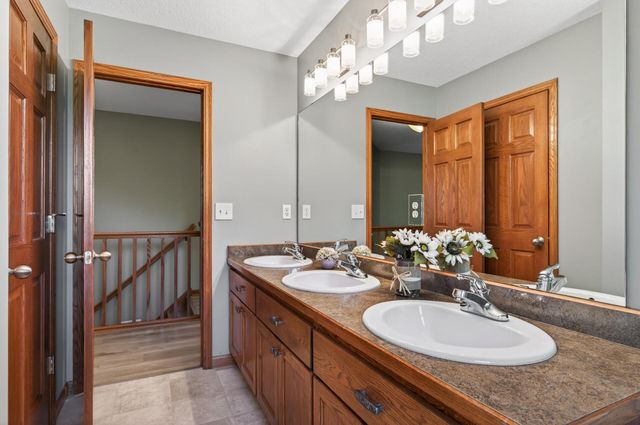 20331 Sodium Street NW, Nowthen, MN 55303
