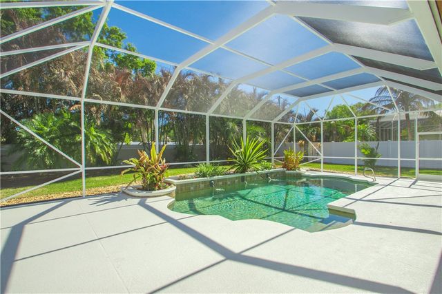 1710 Cassville Avenue, Vero Beach, FL 32966