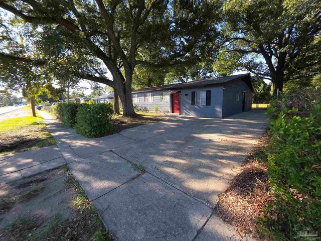 708 Massachusetts Ave, Pensacola, FL 32505