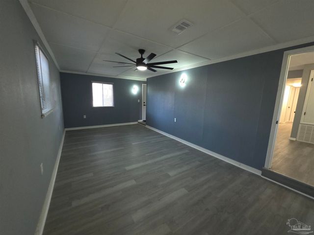 708 Massachusetts Ave, Pensacola, FL 32505