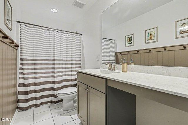 2020 Tulip Spring Drive, Zebulon, NC 27597