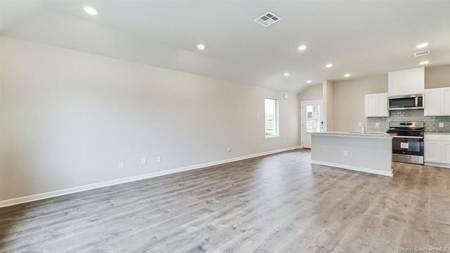 4007 Savannah Oaks Drive, Lake Charles, LA 70607