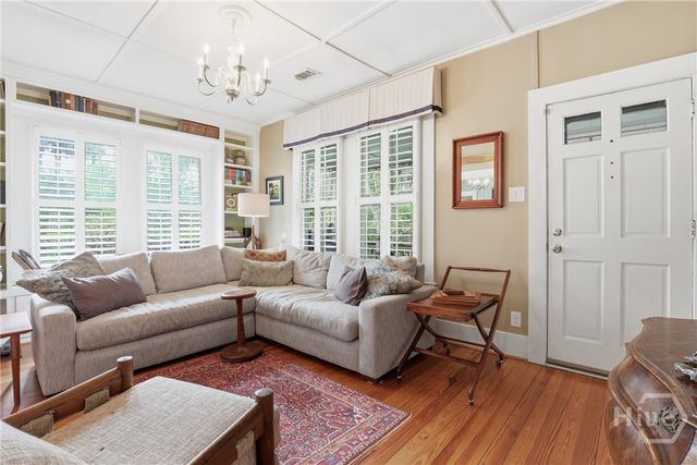 57 Henderson Avenue, Savannah, GA 31406