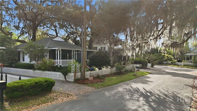 57 Henderson Avenue, Savannah, GA 31406