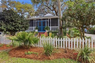 57 Henderson Avenue, Savannah, GA 31406