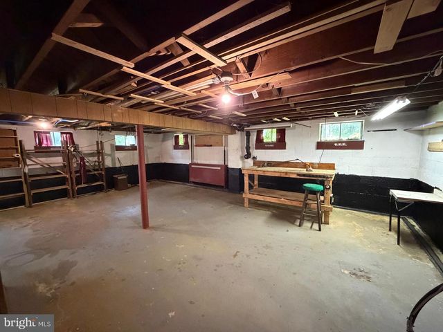 433 JULIUSTOWN PEMBERTON RD, Juliustown, NJ 08042