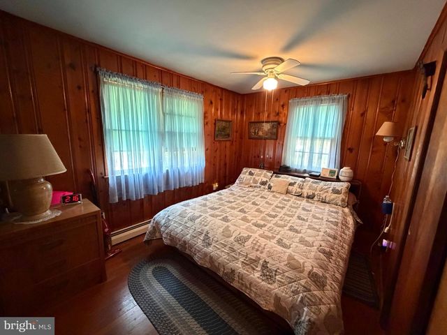 433 JULIUSTOWN PEMBERTON RD, Juliustown, NJ 08042
