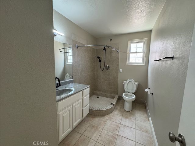 4037 S Ellesford, West Covina, CA 91792