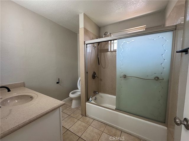 4037 S Ellesford, West Covina, CA 91792