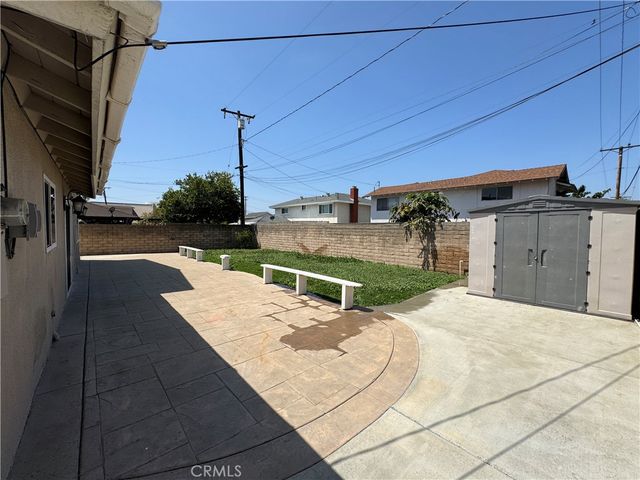 4037 S Ellesford, West Covina, CA 91792