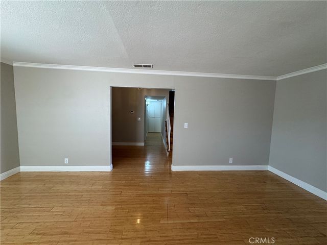 4037 S Ellesford, West Covina, CA 91792