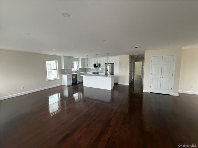 460 Dunham Avenue, Mount Vernon, NY 10553