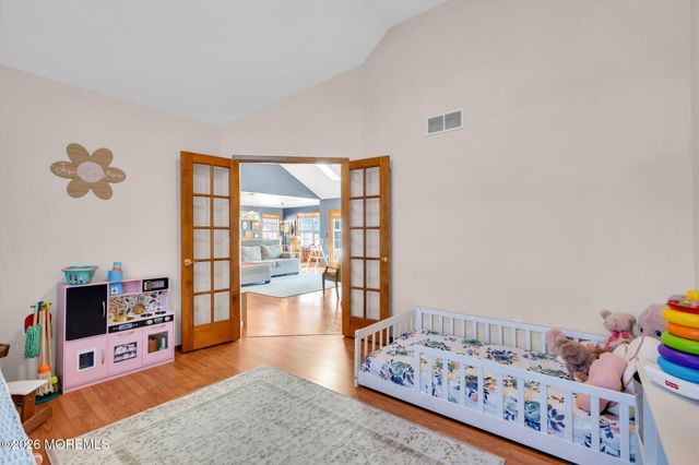 745 Surf Avenue, Beachwood, NJ 08722