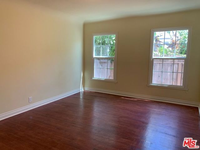 931 S Holt Avenue, Los Angeles, CA 90035