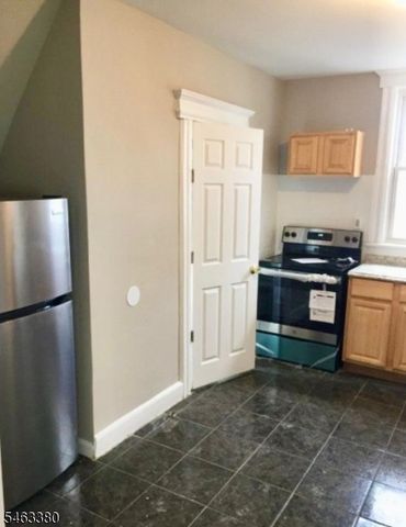 623 Sandford Ave, Newark City, NJ 07106