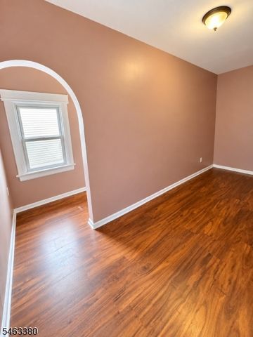 623 Sandford Ave, Newark City, NJ 07106