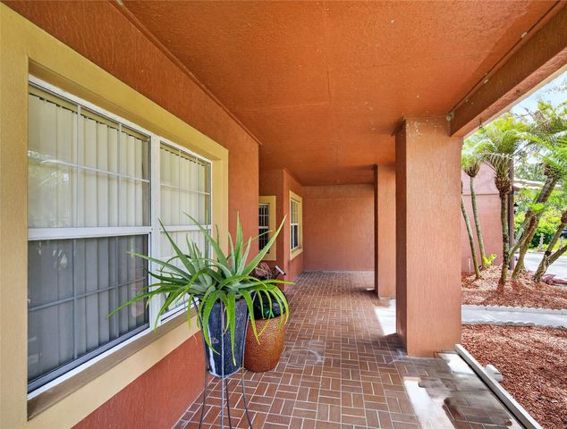 202 WOODSON COURT, Kissimmee, FL 34744