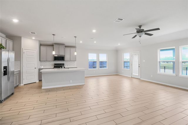 1214 Oak Barrel Run, Richmond, TX 77406
