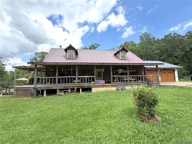 10231 Old 8 D, Mineral Point, MO 63660