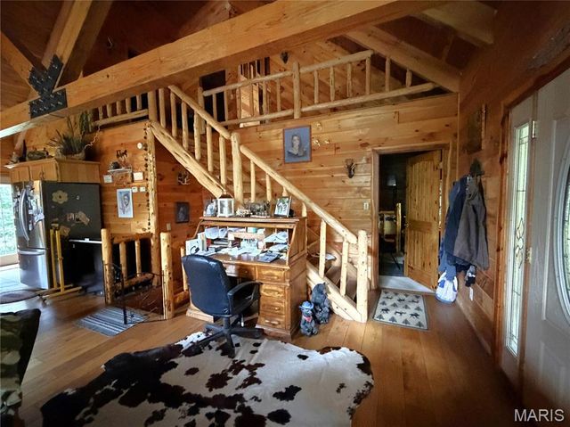 10231 Old 8 D, Mineral Point, MO 63660