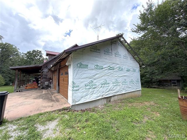 10231 Old 8 D, Mineral Point, MO 63660